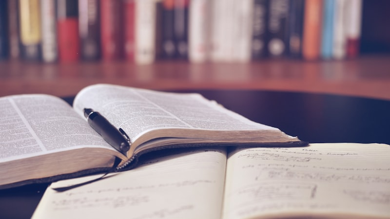 قواعد إنجليزي التوجيهي